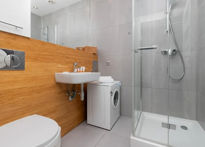 Swietojanska Center Of 550m To The By Renters Lägenhet Gdynia