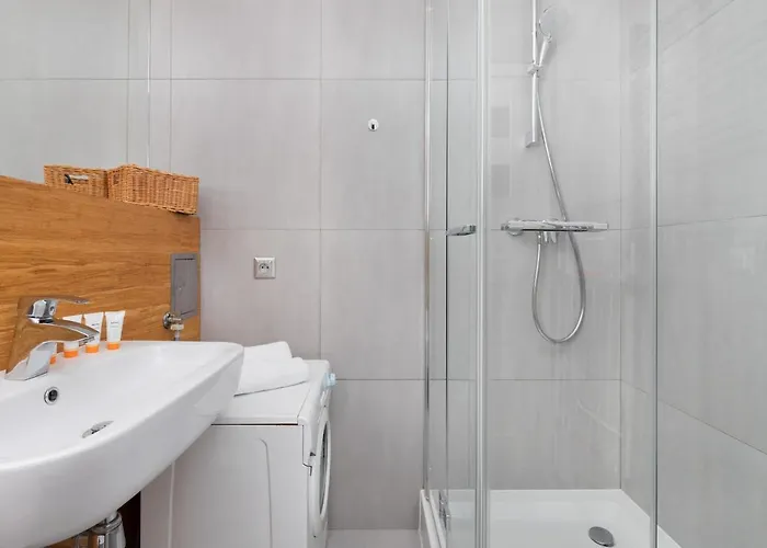 Swietojanska Center Of 550m To The By Renters